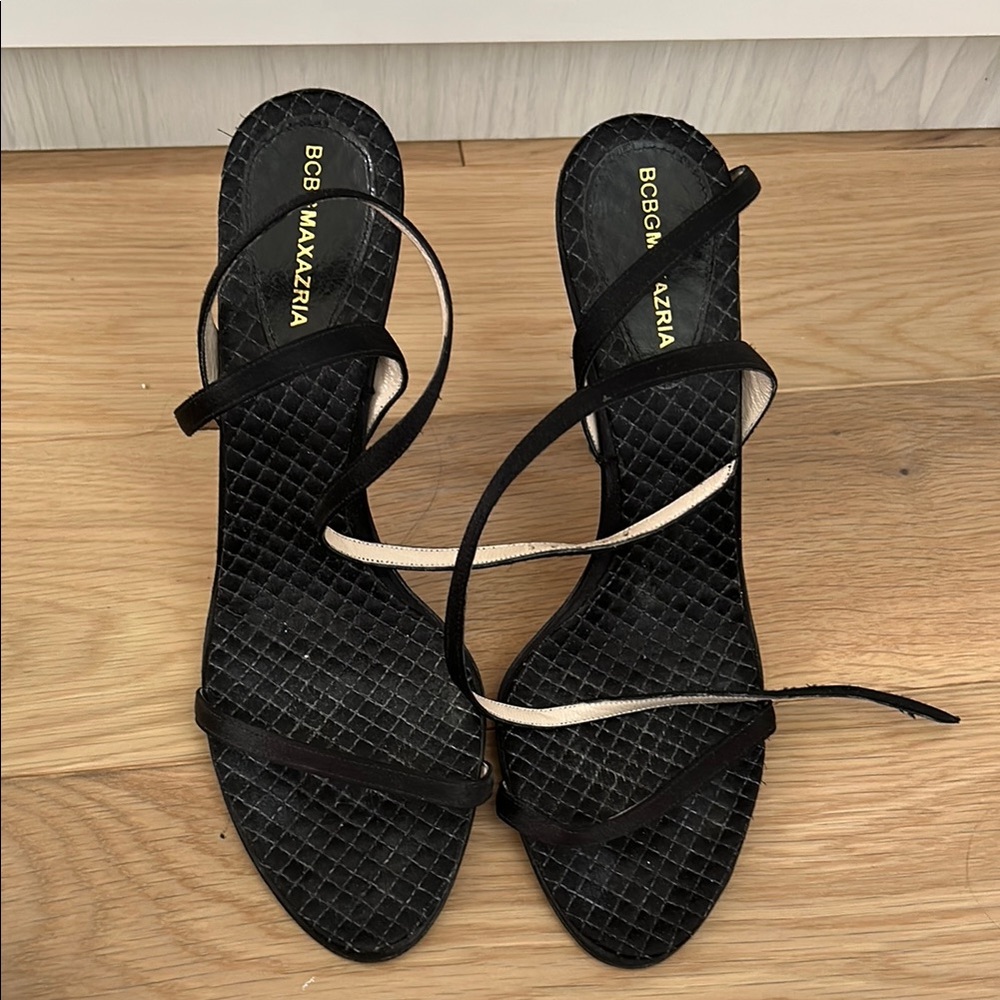 BCBGMaxAzria Black Stiletto Heels with Textured Straps